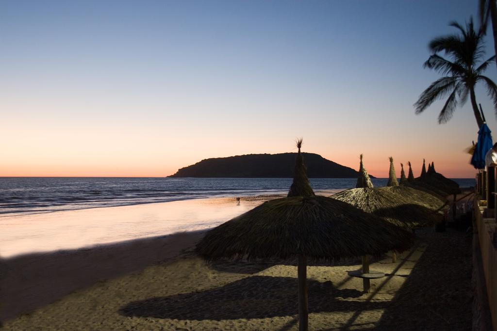 Las Flores Beach Resort Mazatlán Exterior foto